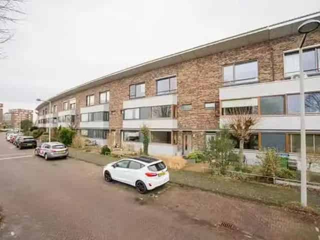 Huis te Koop Den Haag 3 Slaapkamers 165m2