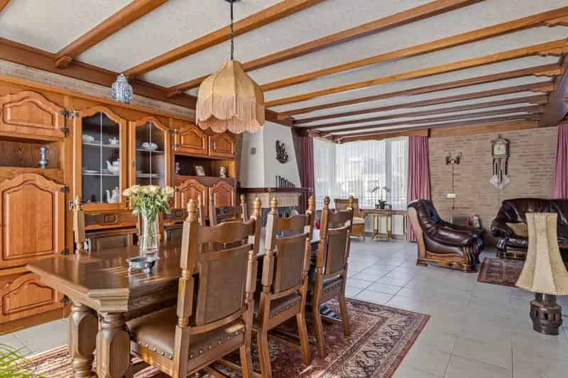 Ruime Vrijstaande Woning Oudenbosch 4 Slaapkamers Grote Tuin