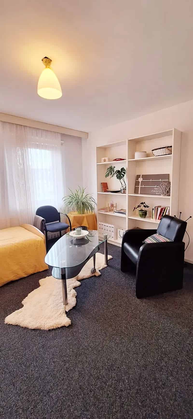 Gardenview Suite Student Young Professional