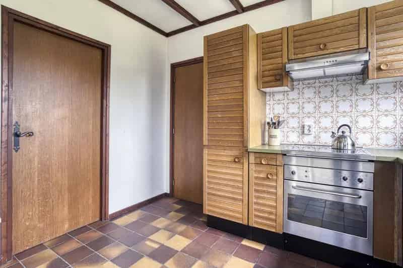 Woning begane grond woonprogramma garage tuin 8 zonnepanelen airco 4 slaapkamers