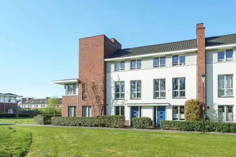 5 Slaapkamers Ruime Tussenwoning Kortenoord Wageningen