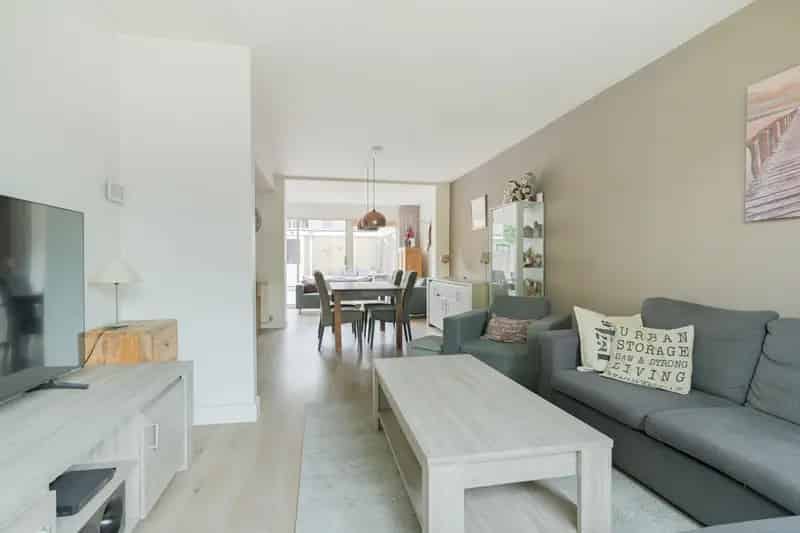 Uitgebouwde Tussenwoning 4 slaapkamers Prinsenbeek