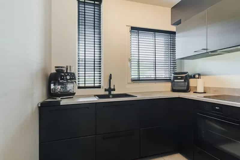 Moderne Tussenwoning 4 slaapkamers Rijen