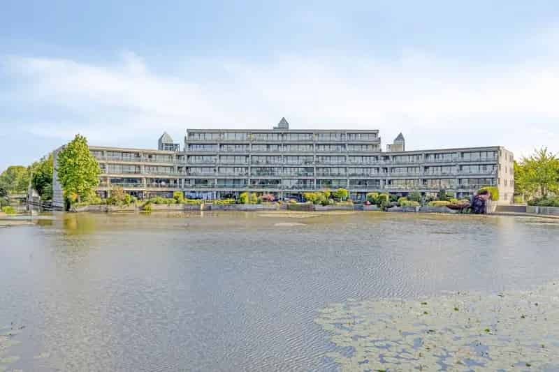 Luxe Appartement Purmerend 154m

