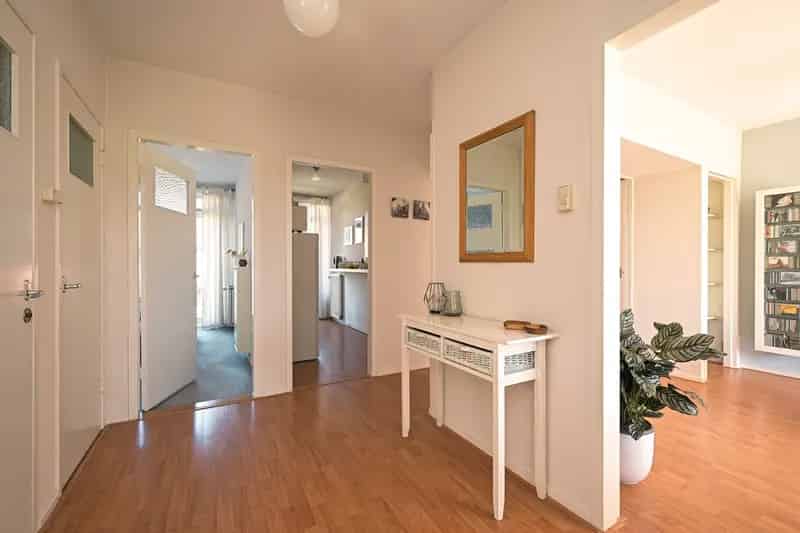 Licht 4-kamerappartement Den Haag Veenendaalkade Vrij Uitzicht