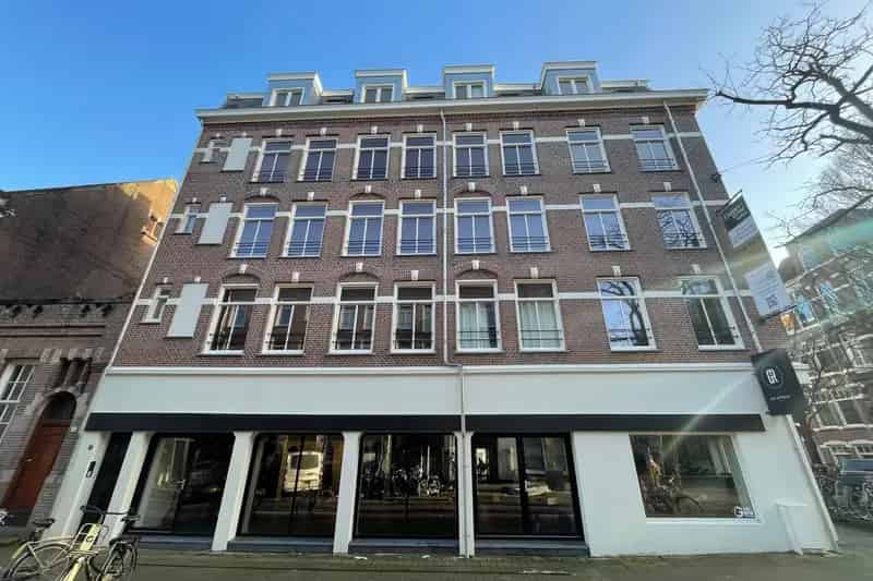 Kantoorruimte Amsterdam Zuid Pieter Baststraat 178m2