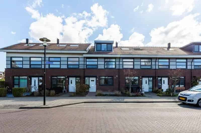 5 Slaapkamers Familiewoning Westeinderpark Kudelstaart Zuid