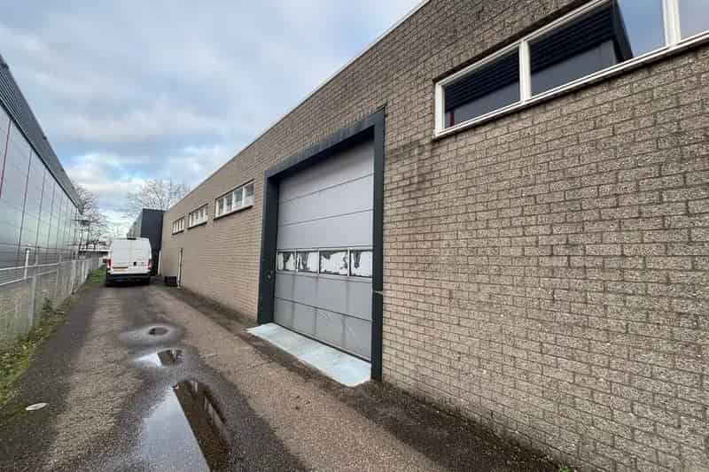 Bedrijfshal Hengelo 275m² te huur  Twentekanaal Zuid