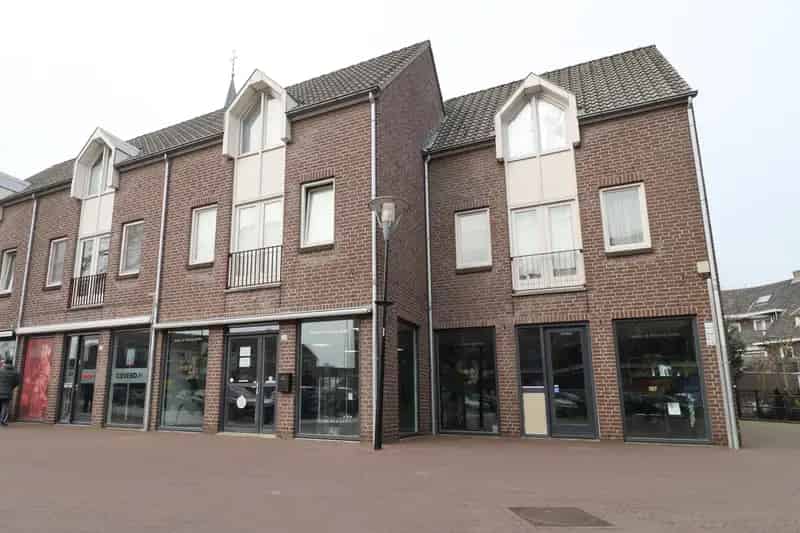 Kantoor Winkelruimte te Huur Panningen 120m² Centrum