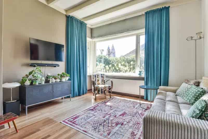 Huis te koop Laren NH 6 slaapkamers 2 badkamers