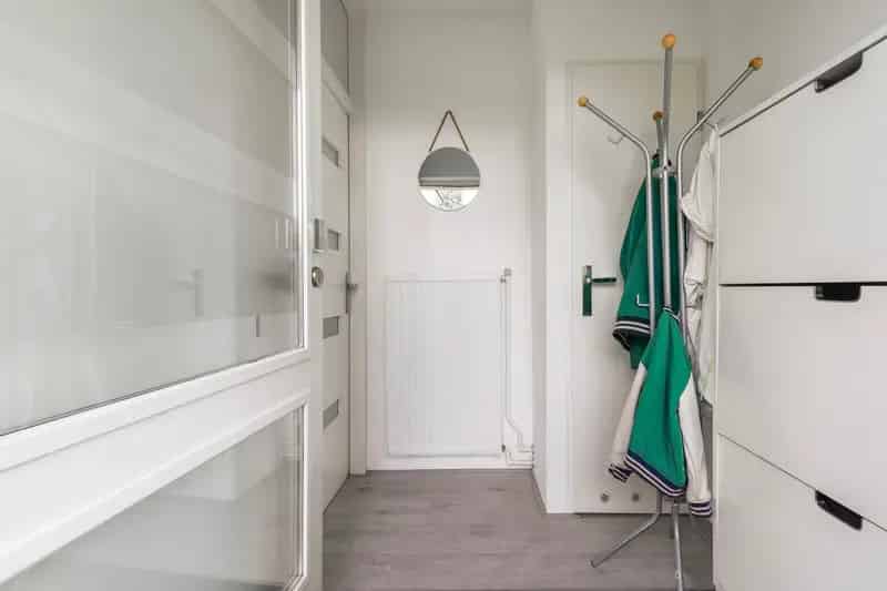 5 Slaapkamers Hoekwoning Ruime Tuin Garage Waalwijk