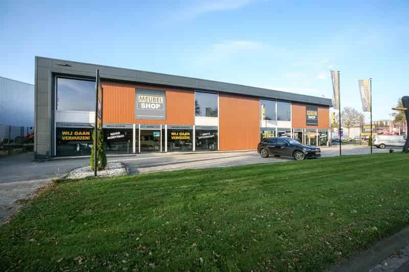 Winkel Emmen | Zoek winkels te huur: Nijbracht 79-81 7821 CB Emmen 
