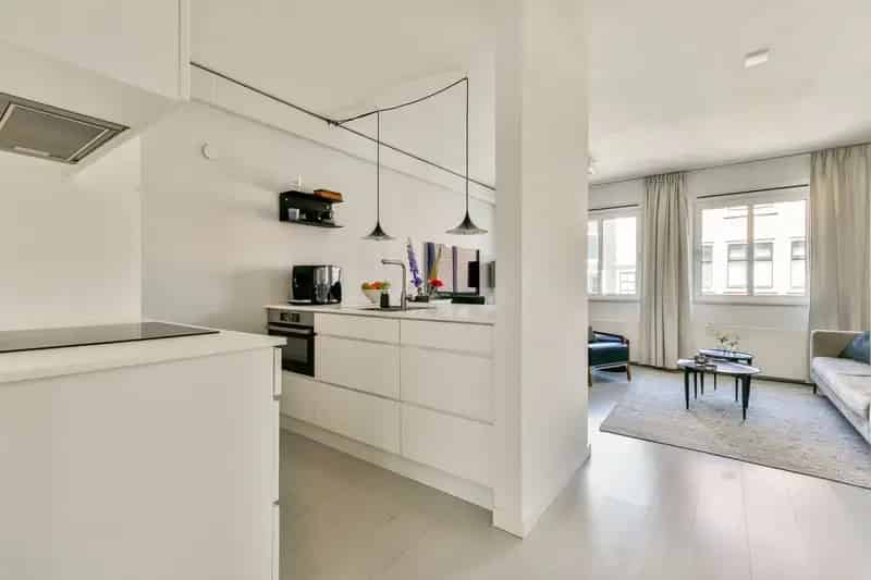 2 Kamer Appartement Amsterdam Centrum  Balkon Eigen Grond
