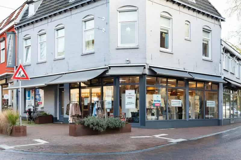 Winkelruimte te huur 's-Heerenberg 120m2