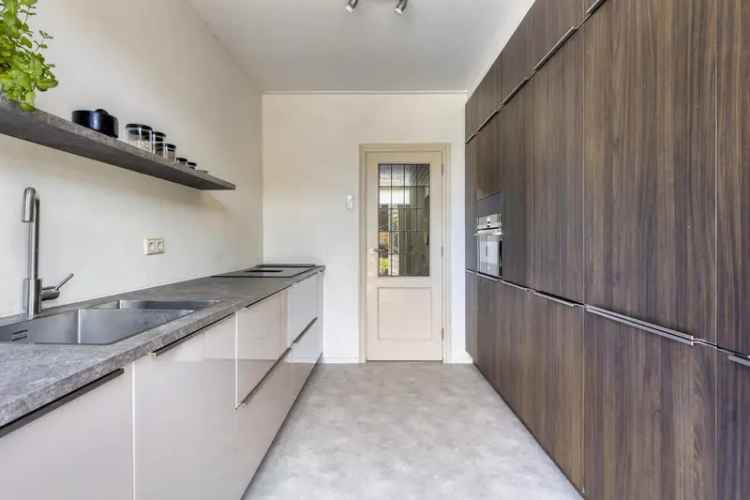 Energiezuinige Eindwoning Schilderswijk - Moderne Keuken & Luxe Badkamer