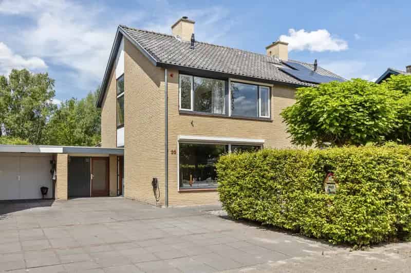 Huis te koop: Burgemeester de van der Schuerenlaan 20 4904 LN Oosterhout (NB) | Funda