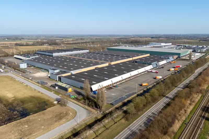 Bedrijfshal te huur Geldermalsen 89939m2 XXL Distributie