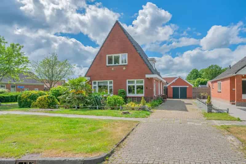 Jaren 30 woning Blijham 4 slaapkamers 2 badkamers garage tuin
