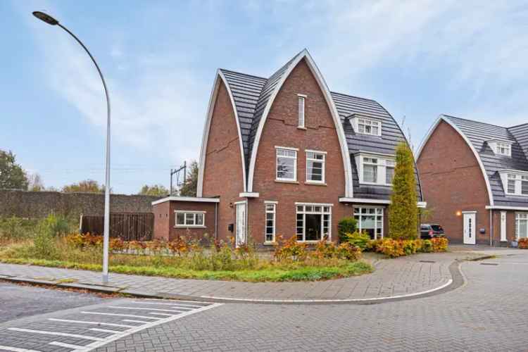 Eengezinswoning Te Koop in Eindhoven, Noord-Brabant