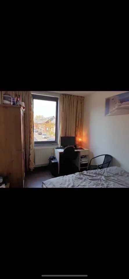 nice clean fully furnished home