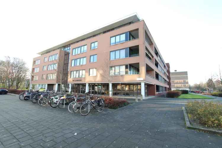 Woning Te Huur in 73, Johannes Calvijnlaan, Amstelveen, Noord-Holland