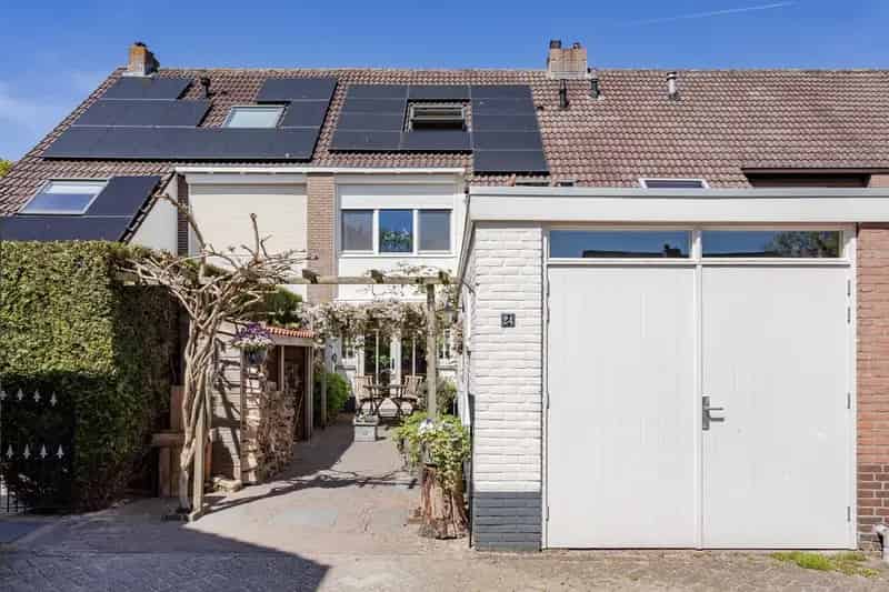 Huis te koop Edam: Ruime 4 Slaapkamers, 2 Badkamers, Energielabel A