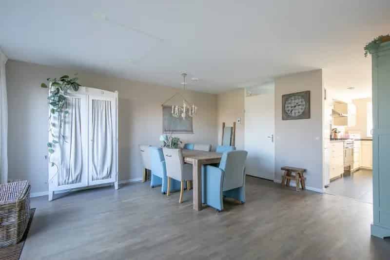Huis te koop Hoevelaken: Ruime woning in Middelaar