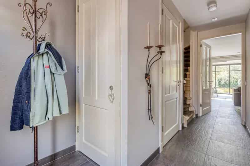 Stijlvolle woning aan de Linge met royale tuinkamer en 4 slaapkamers