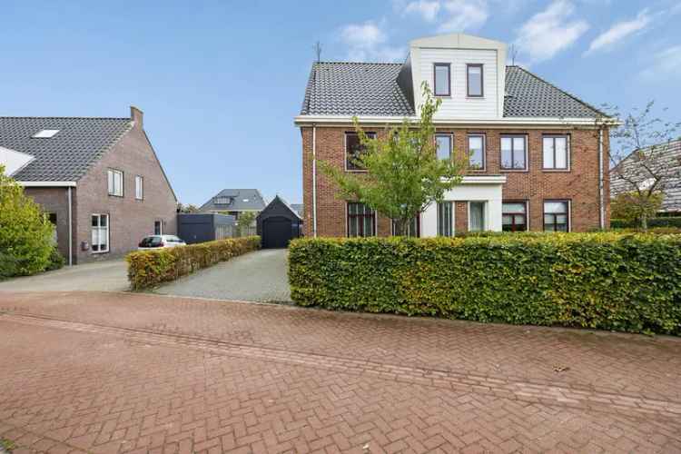 Eengezinswoning Te Koop in Leeuwarden, Fryslân