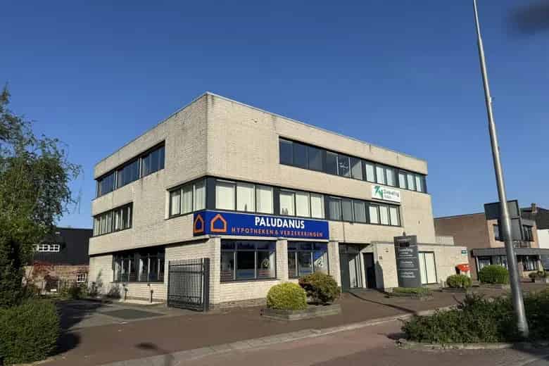 575 m2 Kantoorruimte te Koop Capelle aan den IJssel