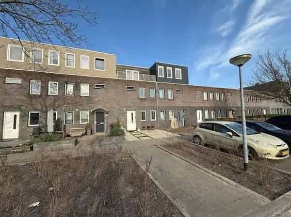 Eengezinswoning te huur Tussen de Vaarten Almere Stad
