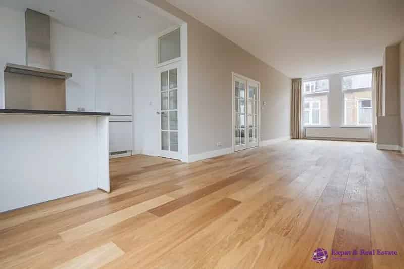 Luxe bovenwoning Bezuidenhout 4 slaapkamers 120m2