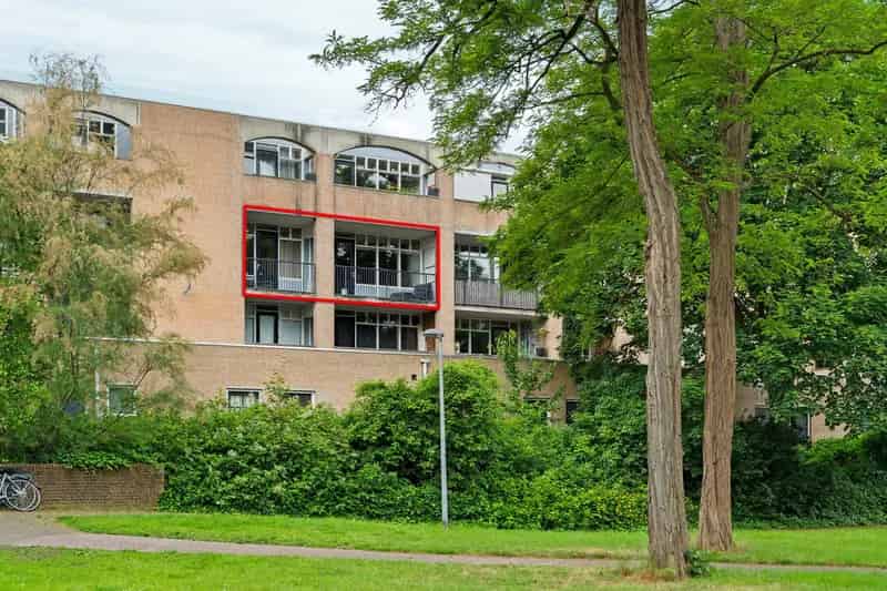 3 Kamer Appartement Almere Stadshart Luxe Renovatie