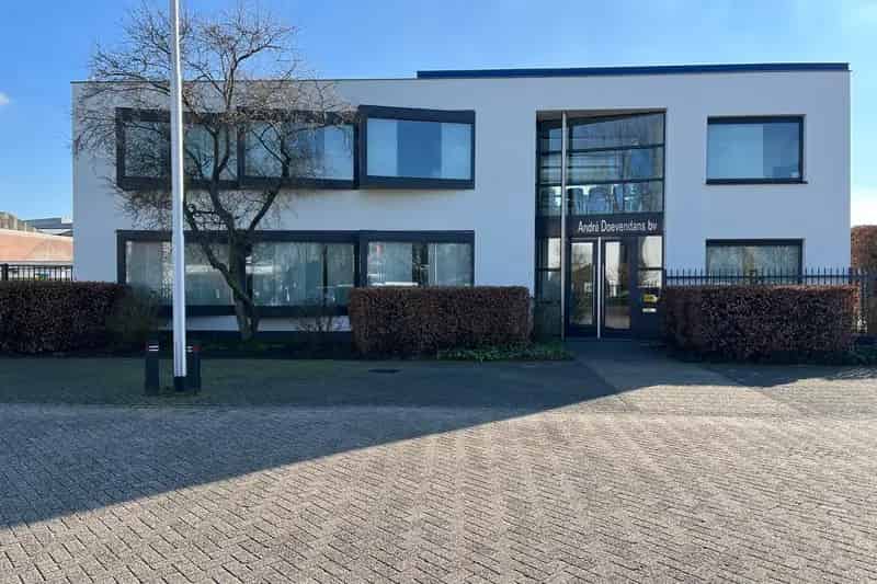 Kantoorruimte te huur Tilburg 177m²