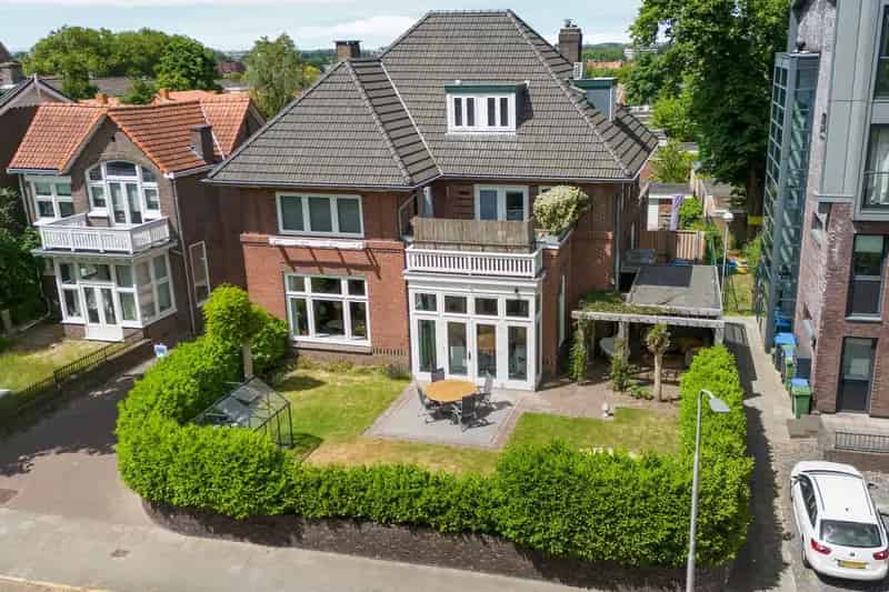 Appartement te koop Nijmegen Graafseweg: Charmante benedenwoning met tuin