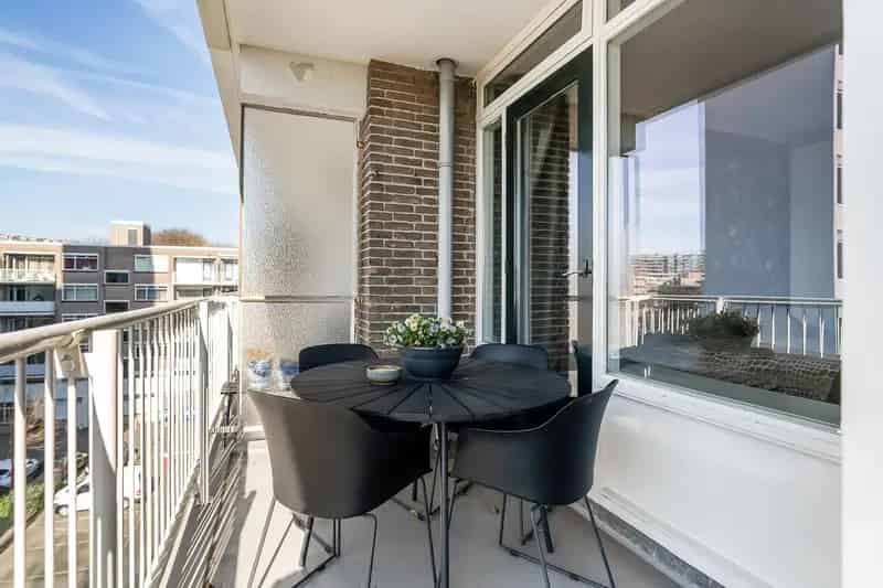 Appartement te koop Den Haag Leyenburg 74m2 3 kamers