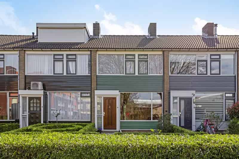 Huis te koop Heteren 4 slaapkamers renovatieproject