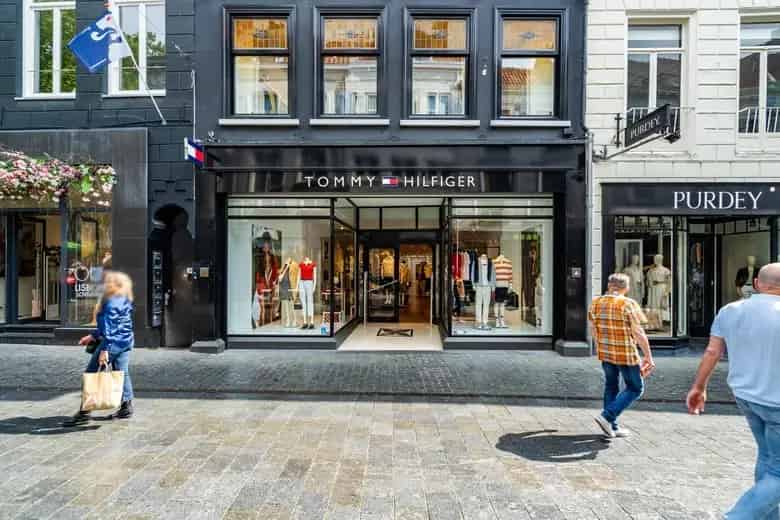 576 m2 winkelruimte te huur in Breda
