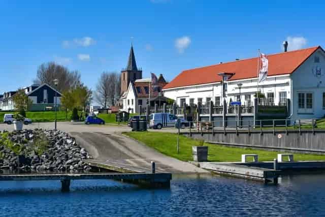 Te Koop of Te Huur: Visrestaurant De Loods Kortgene