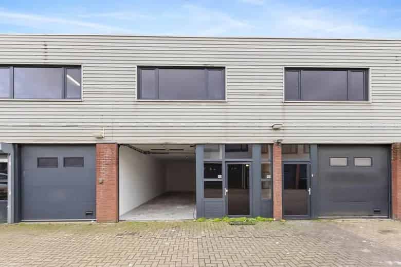 126 m2 Bedrijfsruimte te Huur Rotterdam