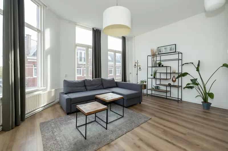 6 Kamer Hoekwoning Valkenboskwartier 100m2