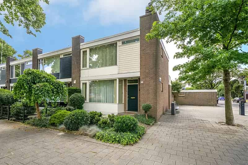 4 Kamer Eengezinswoning Rotterdam Zomerland