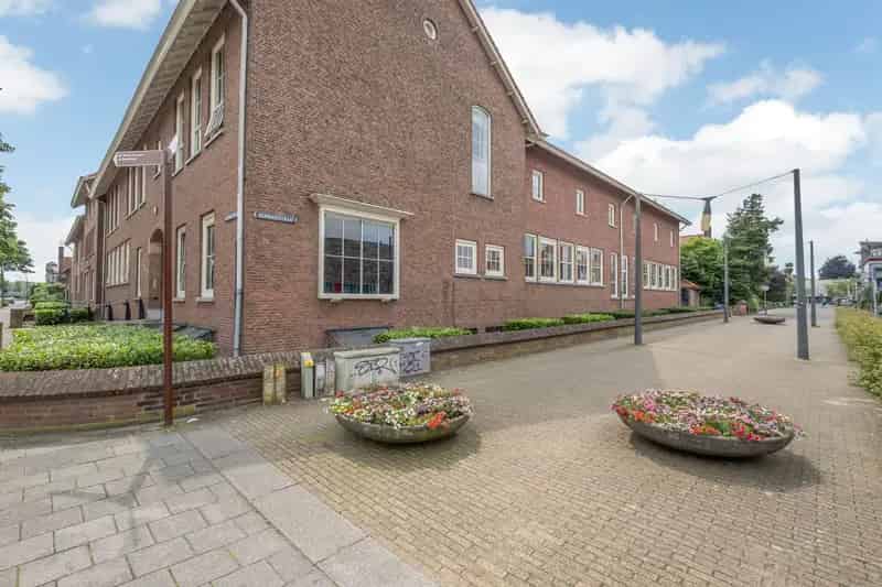 Appartement te koop Waalwijk Centrum 43m2  Eigen parkeerplaats