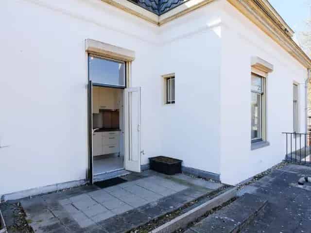 Luxe Hoekappartement 130m2 Driebergen Dorpshart