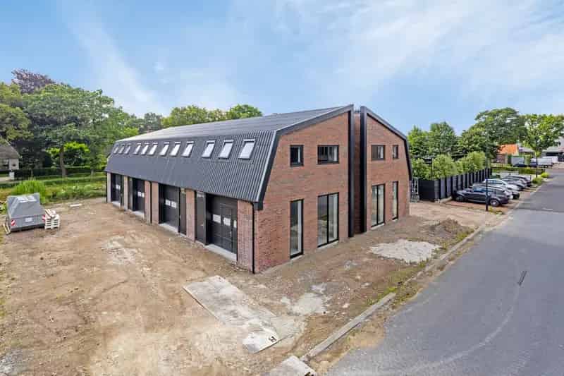 Bedrijfsunit te koop Uddel 108m2