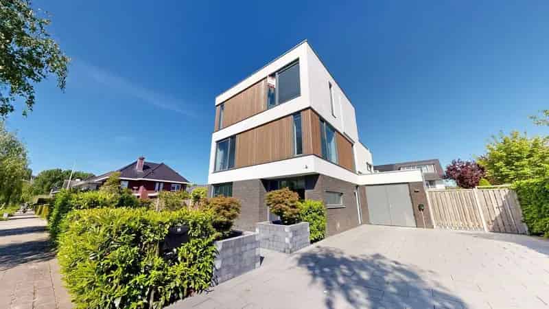 Moderne Villa Almere Noorderplassen 6 Slaapkamers Grote Tuin