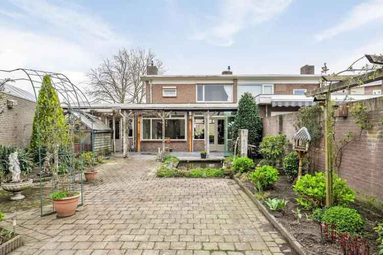 Eengezinswoning Te Koop in Kaatsheuvel, Noord-Brabant