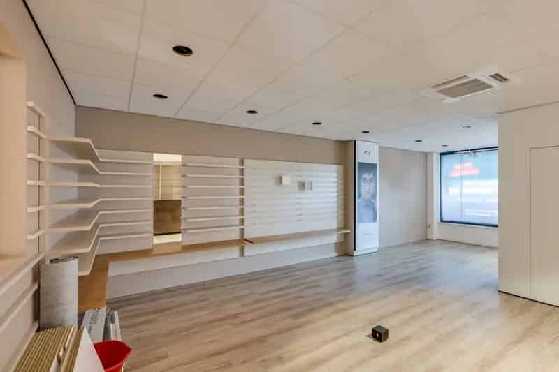 Winkel Hoeven te koop: wonen en werken gecombineerd