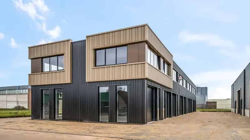 Bedrijfshal Veenendaal | Zoek bedrijfshallen te koop: De Smalle Zijde 16 3903 LL Veenendaal 