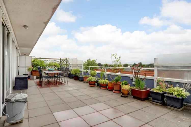 Penthouse Te Koop in Bergen op Zoom, Noord-Brabant